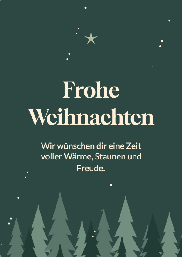 Winter im Wald: Gestaffelte Tannensilhouetten und sanfter Schneefall auf Waldgrün.